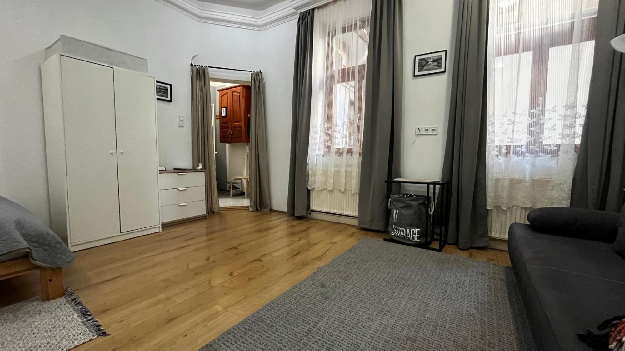 M&M Apartment Budapest House Exterior foto